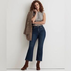 NWOT Madewell Mid-Rise Kick Out Crop Jeans Women’s 27 Petite